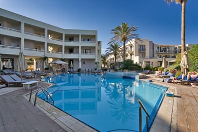 Pearl Beach Rethymno - Image 2