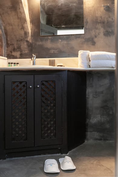 Superior Room Out Hot tub Caldera View