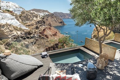 Pearl of Caldera Oia - Image 2