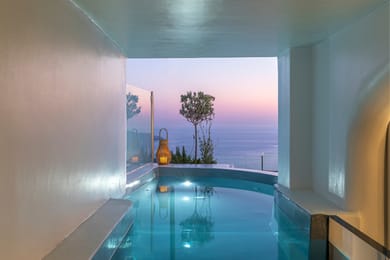Honeymoon Cave Pool Suite Caldera View
