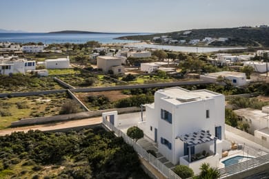 Pebble Summer House Paros - Image 4