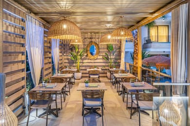 Pefki Deluxe Residences - Image 7