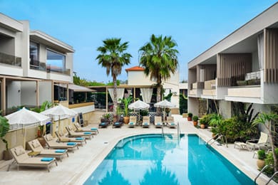 Pefki Deluxe Residences