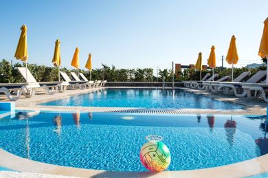 Pefki Sea View Villas Rhodes - Image 4