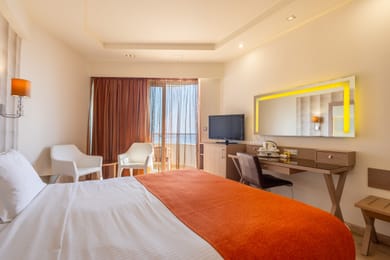 Deluxe | Family Suite