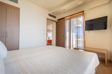 Deluxe | Family Suite