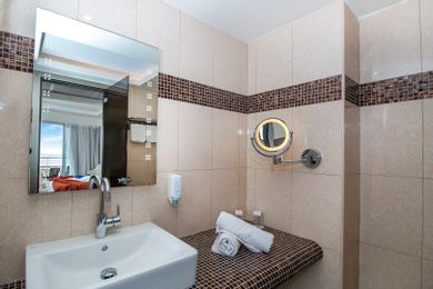 Deluxe | Family Suite