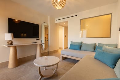 Executive | Grand Suite Mountain View