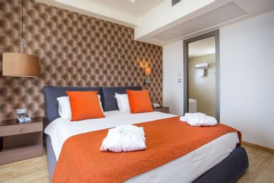 Panoramic Suite with Sea view & Outdoor Jet-bath