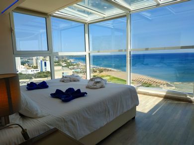 Sky Suite with Panoramic Sea view & Outdoor Jet-bath