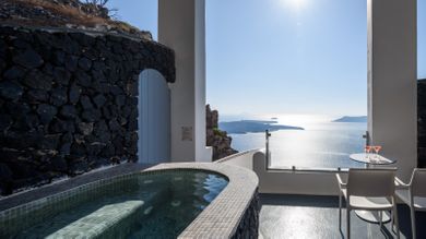 Junior Suite with Hot Tub