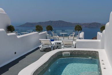 Grand Luxury Plunge Pool Suite