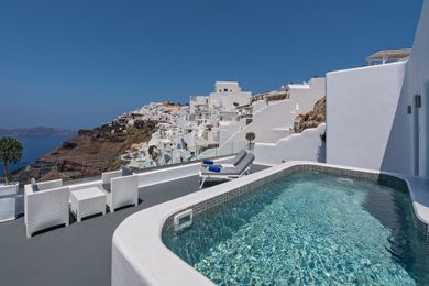Honeymoon Plunge Pool Suite