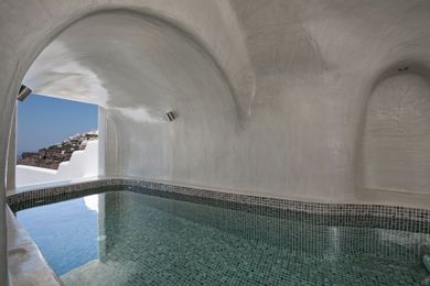 Honeymoon Plunge Pool Suite