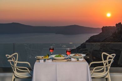 Pegasus Suites  Spa Santorini 