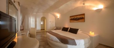 Pegasus Suites  Spa Santorini 