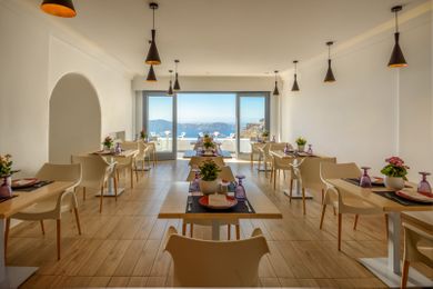 Pegasus Suites  Spa Santorini 