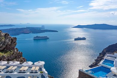 Pegasus Suites  Spa Santorini 