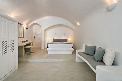 Pegasus Suites  Spa Santorini 