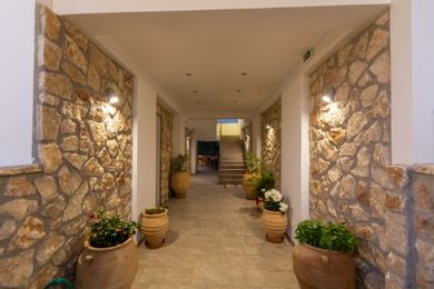 Pegasus Rooms - Image 4