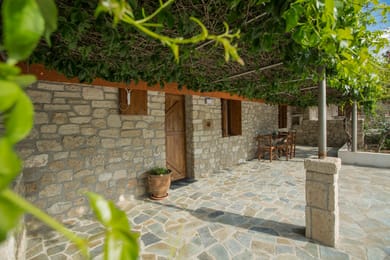 Pegasus Rooms - Image 7