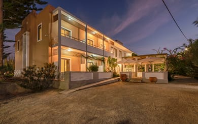 Peli Hotel - Image 7