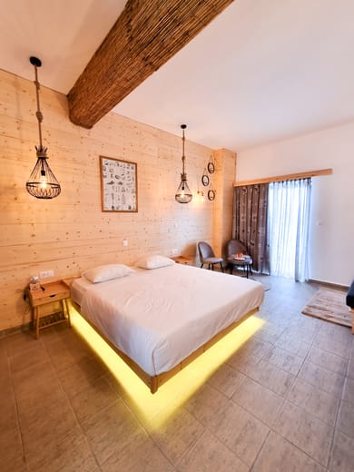 Deluxe Wooden Room