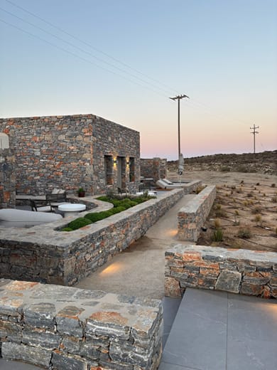 Pentanemi Folegandros - Image 4