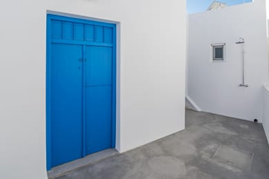 Pera Milos - Image 4