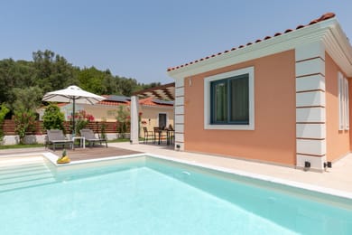 Perithia Suites - Image 2