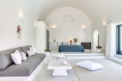 Perivolas Floating Villa