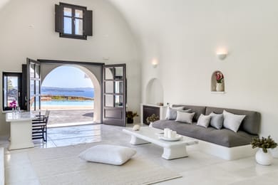 Perivolas Floating Villa