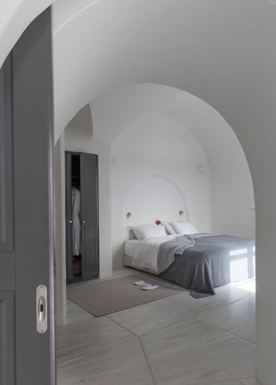 Perivolas Villa