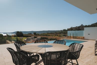 Chronos Front Sea View Villa