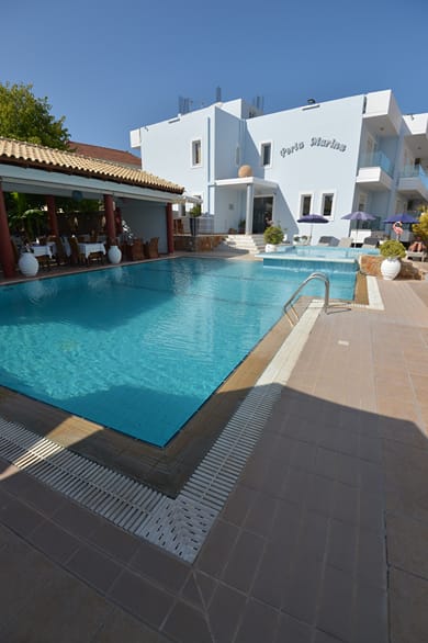Perla Marina Hotel - Image 6