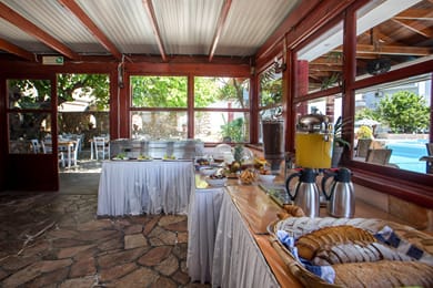 Perla Marina Hotel - Image 3