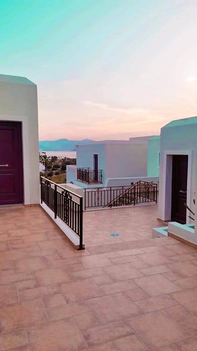 Perla Hotel Naxos - Image 2