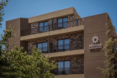 Petousis Hotel & Suites - Image 5