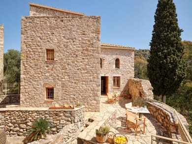 Petreas Tower - Image 2