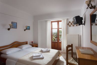 Budget Double or Twin Room | Partial Sea View