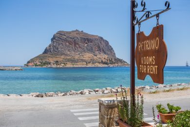 Petrino Guesthouse - Image 4