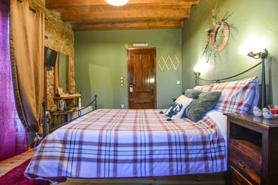 Standard Double Room | Sea & Mountain View [22m²]