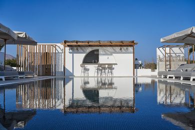 Petri Suites Santorini - Image 2