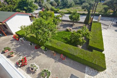 Pettas Apartments Zakynthos - Image 5