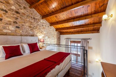 Maisonette with Balcony