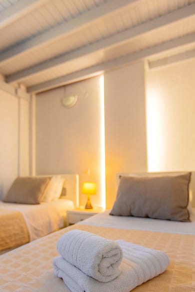 Grand Suite with Sea View - Split Level