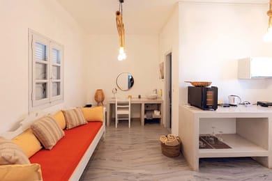 Standard Suite with Partial Sea View