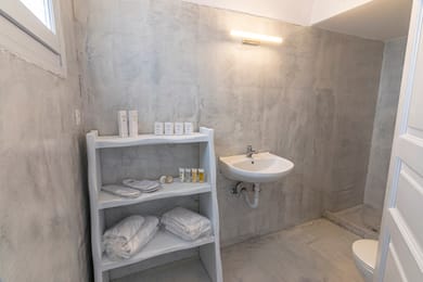 Phaos Santorini Suites - Image 6