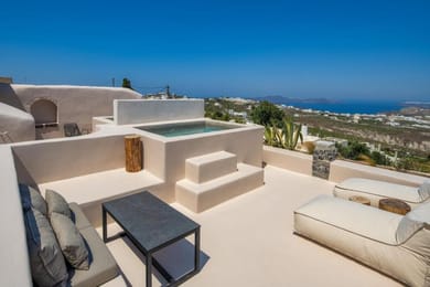 Senior Suite with Hot Tub & Sunset View