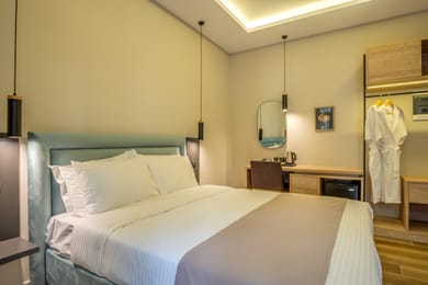 Deluxe Double Room Garden View with Patio